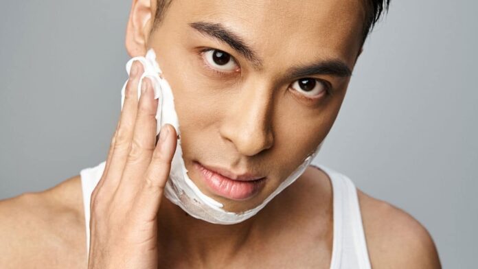 5-cuidados-indispensaveis-​​com-pele-masculina-apos-40-anos