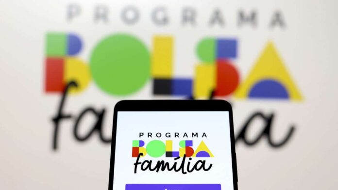 atencao-redocada-para-aqueles-que-recebem-a-bolsa-familia-em-julho