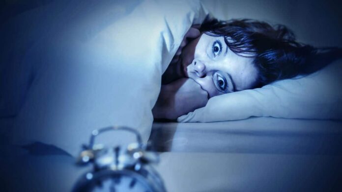 dormir-bem-depende-de-evitar-esses-alimentos-antes-de-dormir