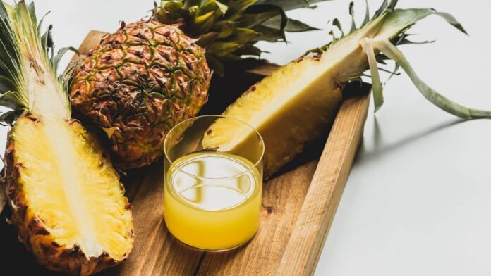 o-poder-desta-fruta-tropical-pode-melhorar-sua-digestao-e-fortalecer-a-imunidade