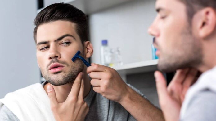 cremes-e-locoes-que-ajudam-a-evitar-irritacao-ao-fazer-a-barba