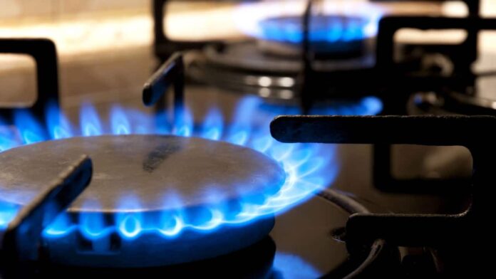 os-fogoes-baratos-e-modernos-que-se-encaixam-em-qualquer-cozinha