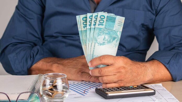 nova-rodada-de-pagamentos-do-pis-traz-alivio-que-muitos-esperavam-ha-meses