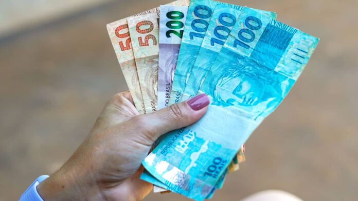 credito-rapido-e-sem-burocracia-faz-fintechs-ganharem-espaco-no-brasil