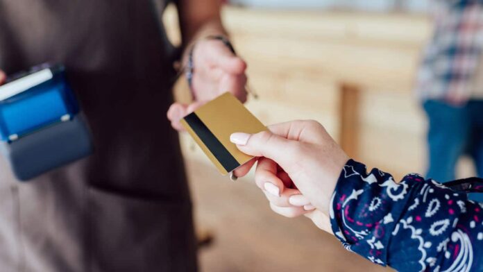 nova-lei-do-credito-rotativo-limita-dividas-e-cria-portabilidade-entre-bancos