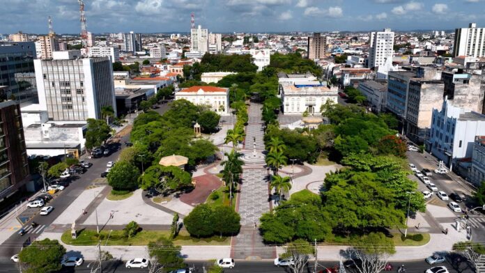 a-cidade-do-nordeste-que-virou-refugio-para-quem-busca-paz-e-mar
