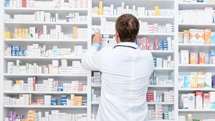 adeus-recibos-e-carimbos:-receitas-de-medicamentos-controlados-agora-podem-ser-emitidas-em-casa