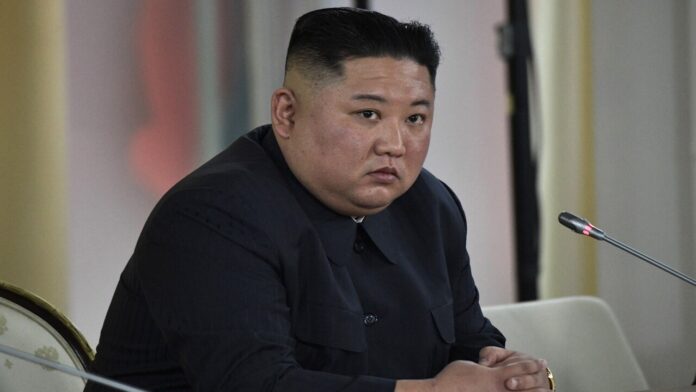 novo-submarino-nuclear-da-coreia-do-norte-revelado-em-imagens-impressionantes