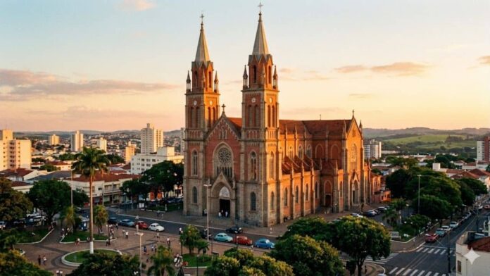 o-refugio-de-sao-paulo-que-combina-uma-cidade-verde-com-os-pores-do-sol-mais-famosos-do-interior