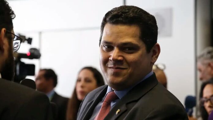 davi-alcolumbre-manda-recado-para-jorge-messias-antes-da-votacao-no-stf
