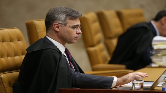 andre-mendonca-manda-retirar-postagens-atacando-lula-nas-redes-sociais