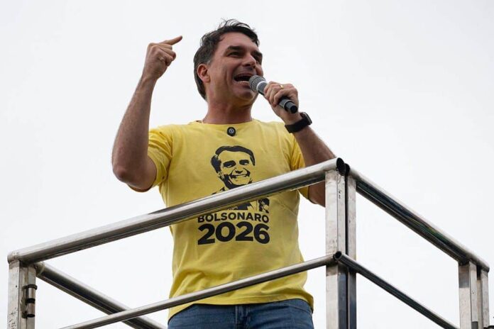 pesquisa-mostra-ampla-vantagem-de-flavio-bolsonaro-sobre-lula-em-rondonia