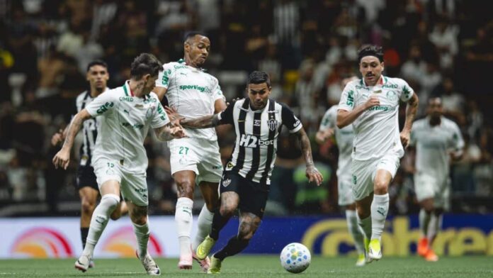 palmeiras-leva-vantagem-contra-atletico-mg-e-busca-manter-dominio-no-inicio-do-returno