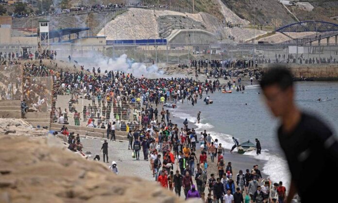 crise-em-ceuta-deixa-57-mortos-e-leva-europa-a-cobrar-resposta-da-espanha