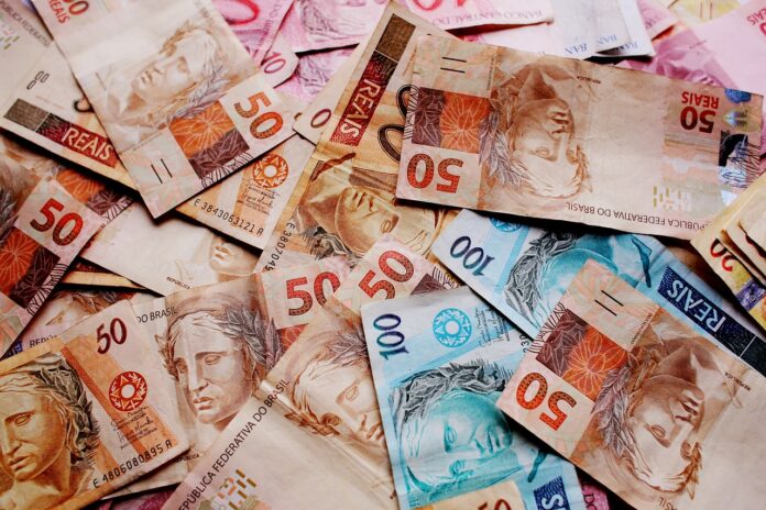 golpe-milionario:-aposentada-de-70-anos-perde-r$-37-milhoes,-veja-o-que-aconteceu