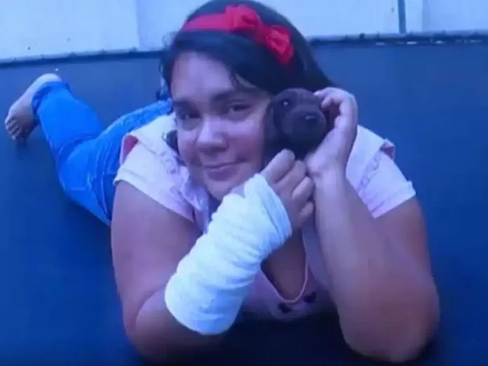 mulher-acusada-de-fingir-ter-12-anos-sera-julgada-em-joinville