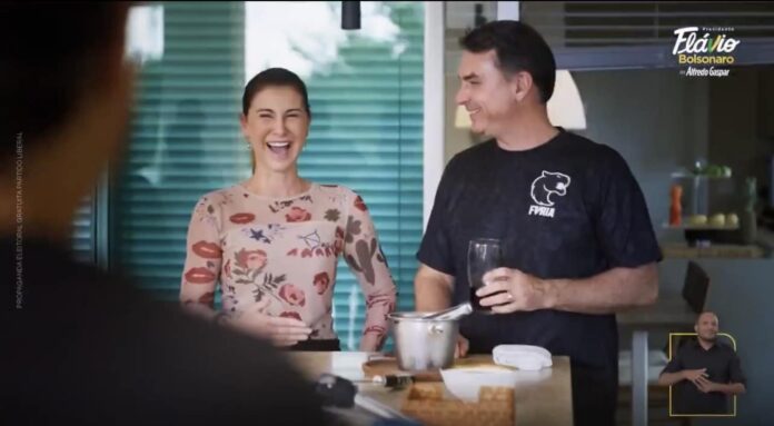 eleicoes-2026:-flavio-bolsonaro-destaca-familia-em-estreia-do-horario-eleitoral-na-tv;-veja-video