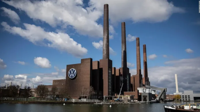 volkswagen-preve-corte-de-mais-50-mil-empregos-e-reduz-producao-em-meio-a-crise